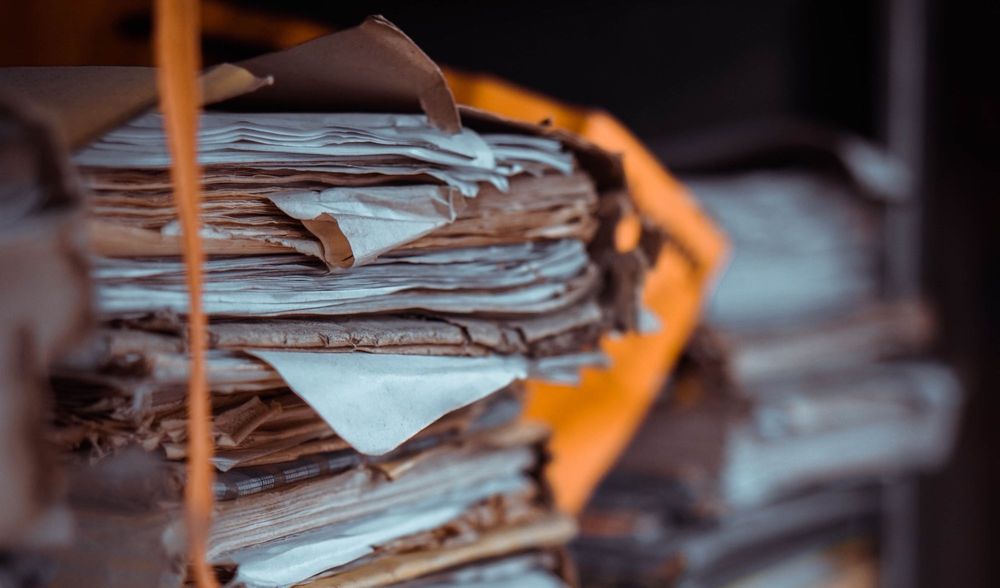 Three reasons why you should replace your paper-based system with a Manufacturing Execution System (MES).